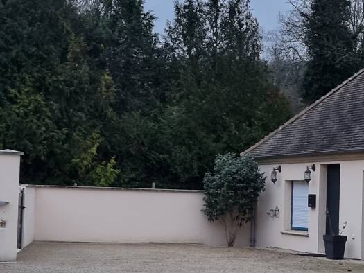 Appartement à louer 1 050 € 2 pièces 1 chambre 36 m² RDC/1 Auffreville-Brasseuil 78930