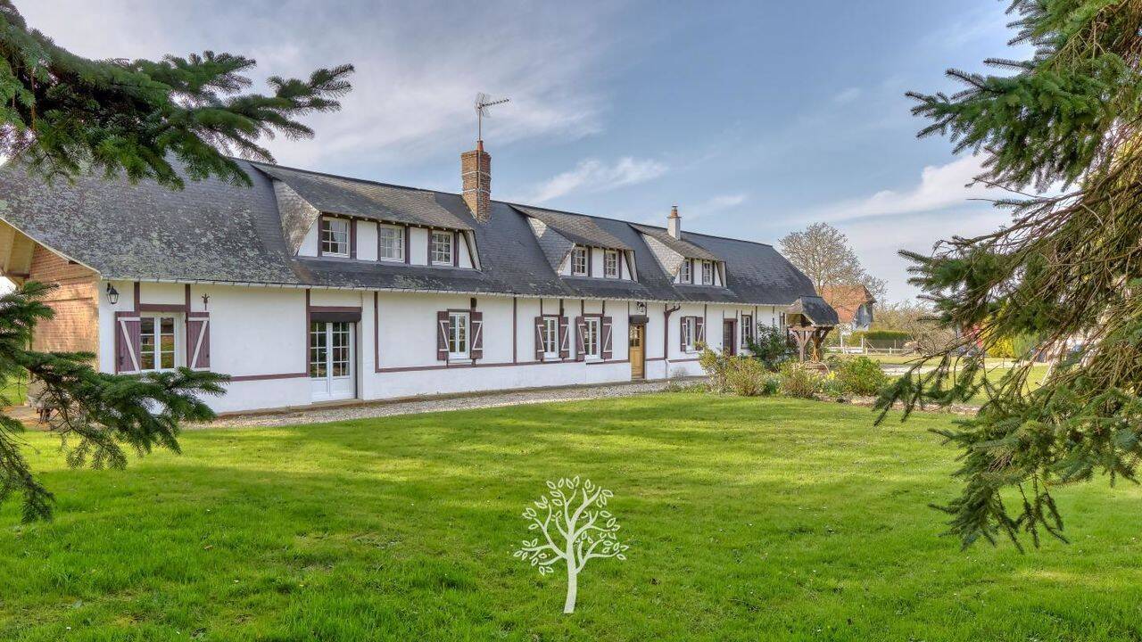 Maison 5 pièces 150 m² · à Saint-Jacques-d'Aliermont · 150 m² · 260 000 €