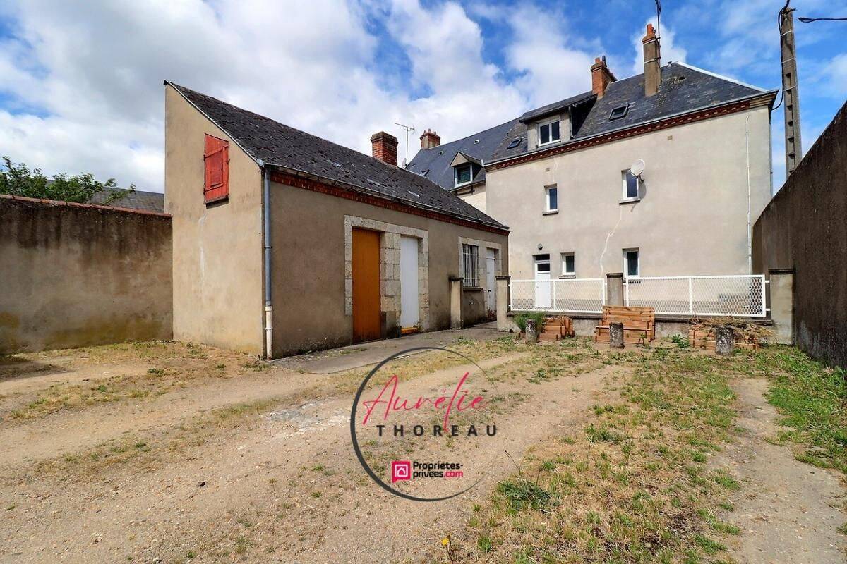 Maison 6 pièces 158 m² · à Artenay · 158 m² · 193 990 €