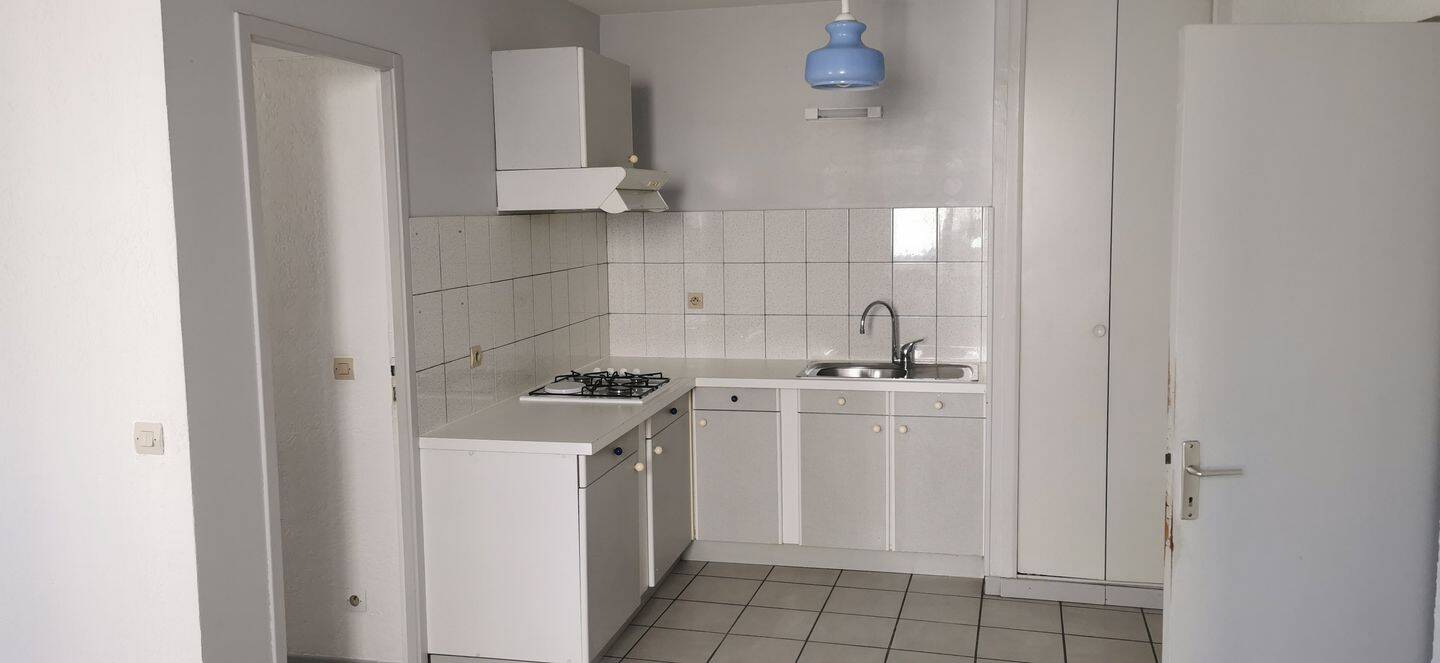 Appartement 2 pièces 38 m² · à Nîmes · 38 m² · 470 €