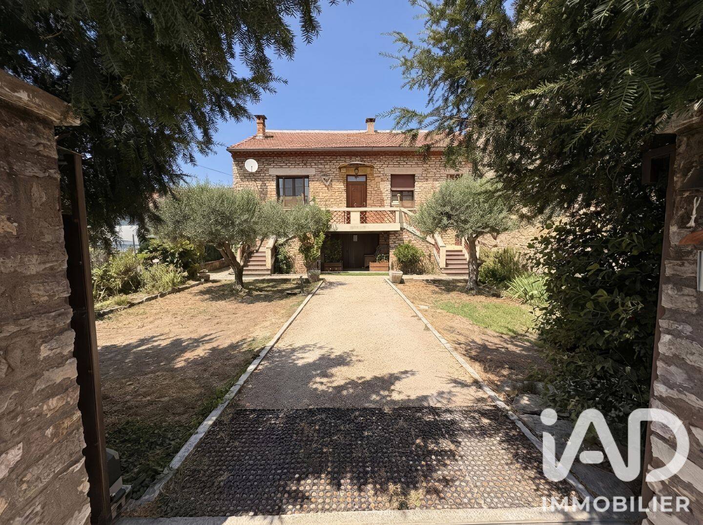 Maison 4 pièces 98 m² · à Bagnols-sur-Cèze · 98 m² · 242 000 €
