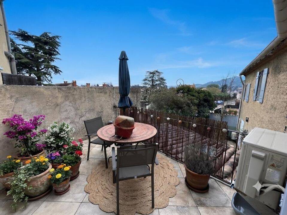 Appartement 3 pièces 56 m² · à Sauveterre · 56 m² · 730 €/mois