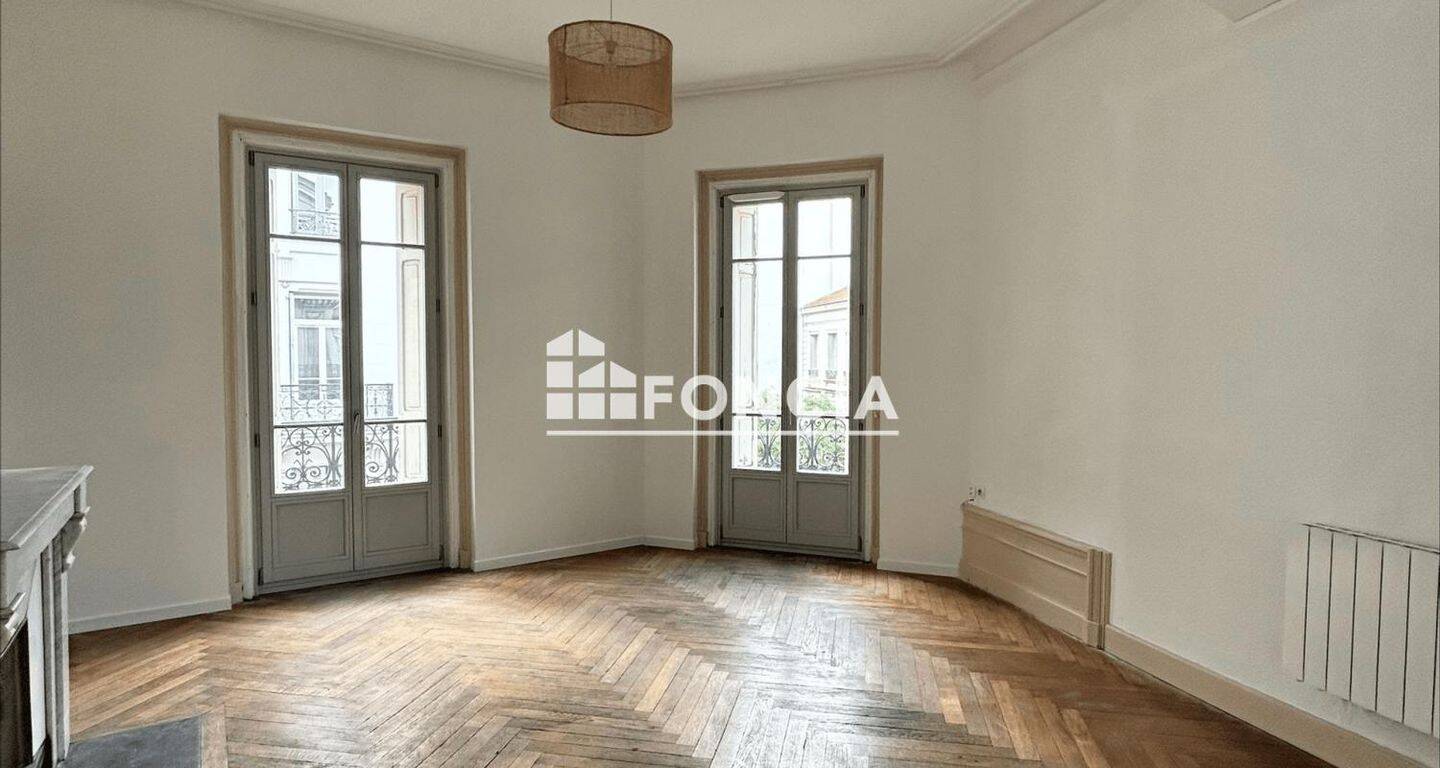 Appartement 2 pièces 48 m² · à Saint-Étienne · 48 m² · 495 €