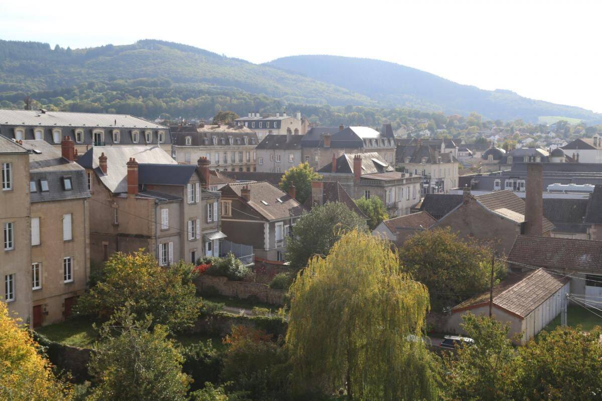 Appartement 4 pièces 146 m² · à Autun · 146 m² · 160 000 €