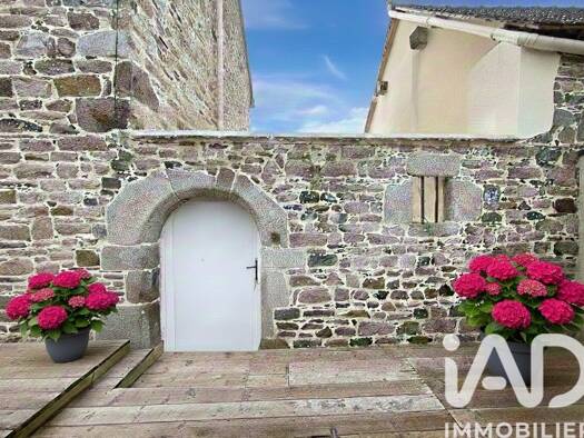 Villa à vendre 300 000 € 5 pièces 4 chambres 120 m² 545 m² de terrain Yvias 22930