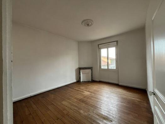Duplex à vendre 130 800 € 5 pièces 4 chambres 108 m² 1er étage Saint Georges Périgueux 24000