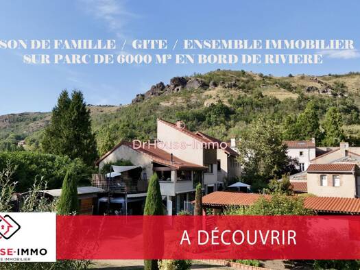 Maison à vendre 569 000 € 11 pièces 7 chambres 423 m² 6 900 m² de terrain Perrier 63500