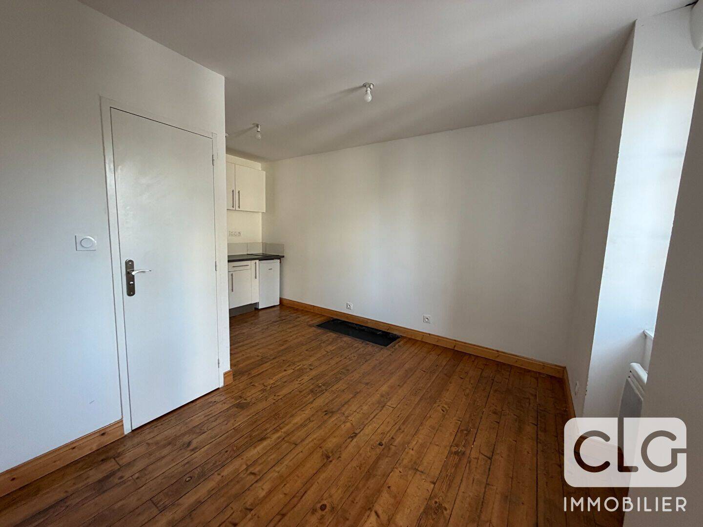 Appartement 1 pièce 18 m² · à Quimper · 18 m² · 370 €