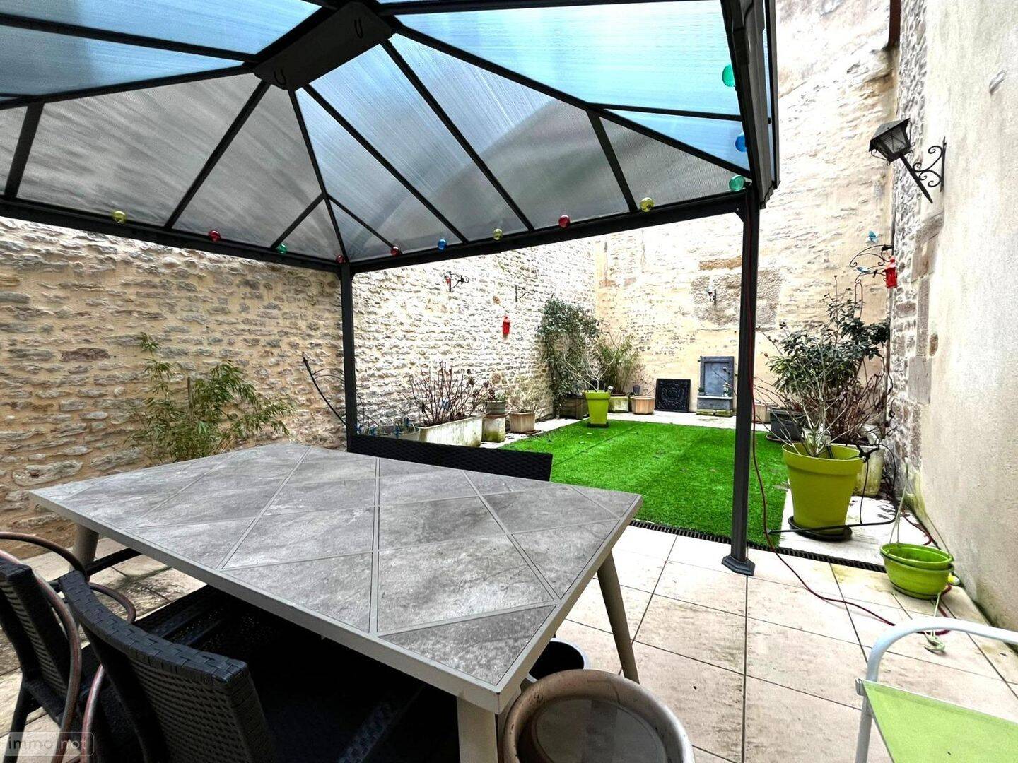 Maison 5 pièces 145 m² · à Langres · 145 m² · 125 000 €