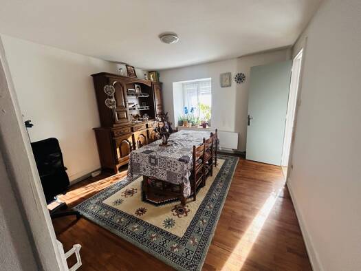 Maison à vendre 185 000 € 6 pièces 4 chambres 140 m² 430 m² de terrain Centre Ville Étupes 258460