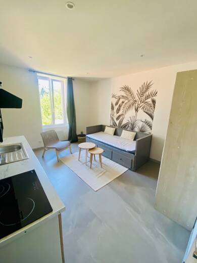 Appartement à louer 550 € 1 pièce 20 m² Étage 1/2 Montbernage-Pont Neuf Poitiers 86000