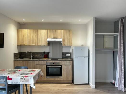 Appartement à louer 498 € 1 pièce 21 m² Saint Pierre Dax 40100