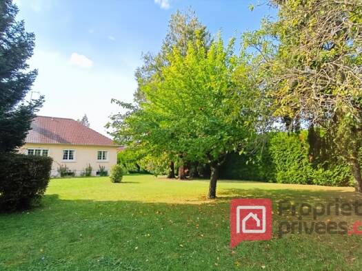 Maison à vendre 187 000 € 5 pièces 3 chambres 110 m² 2 787 m² de terrain Merrey-sur-Arce 10110