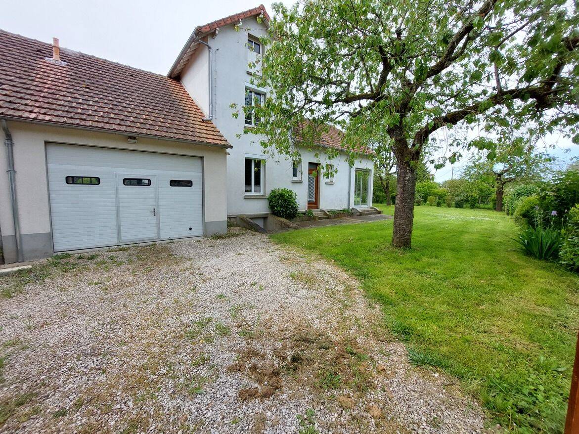 Maison 4 pièces 123 m² · à Amilly · 122,9 m² · 880 €/mois