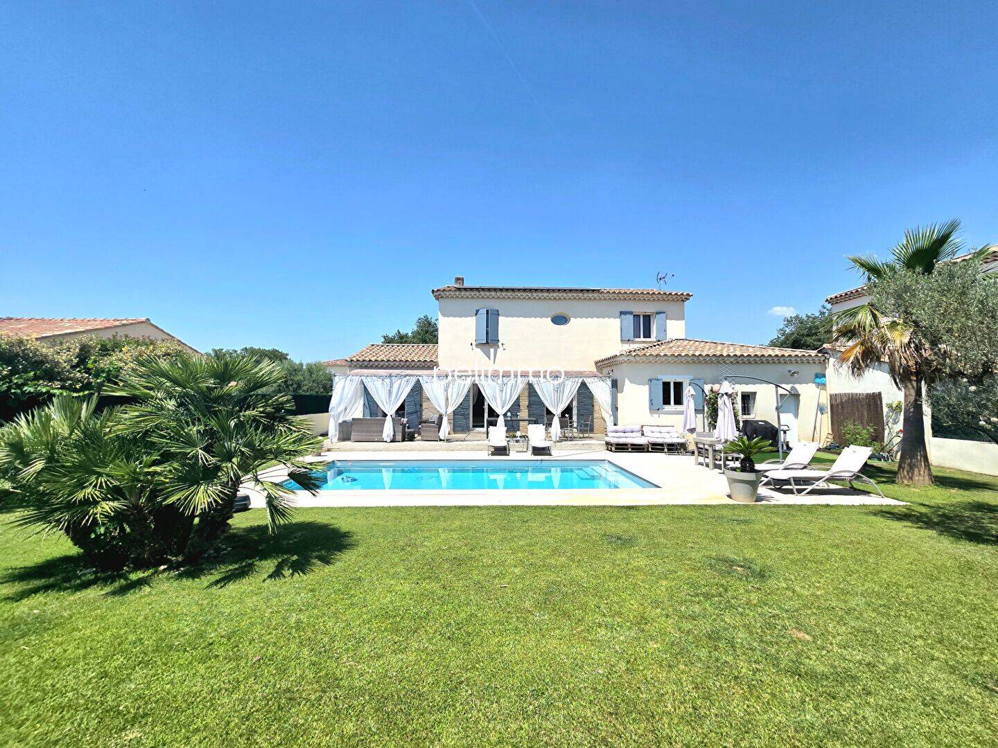 Maison 5 pièces 150 m² · à Mallemort · 150 m² · 650 000 €