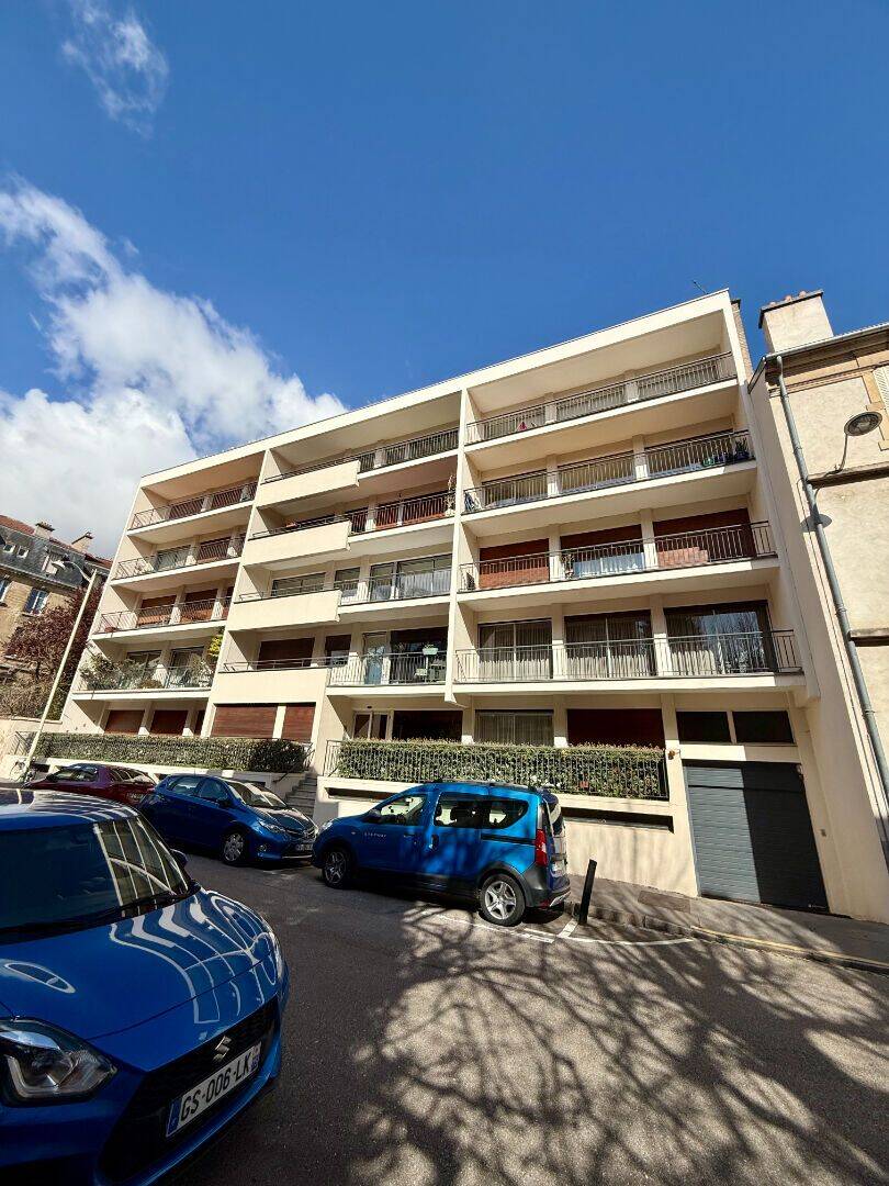 Appartement 4 pièces 96 m² · à Nancy · 95,9 m² · 210 000 €