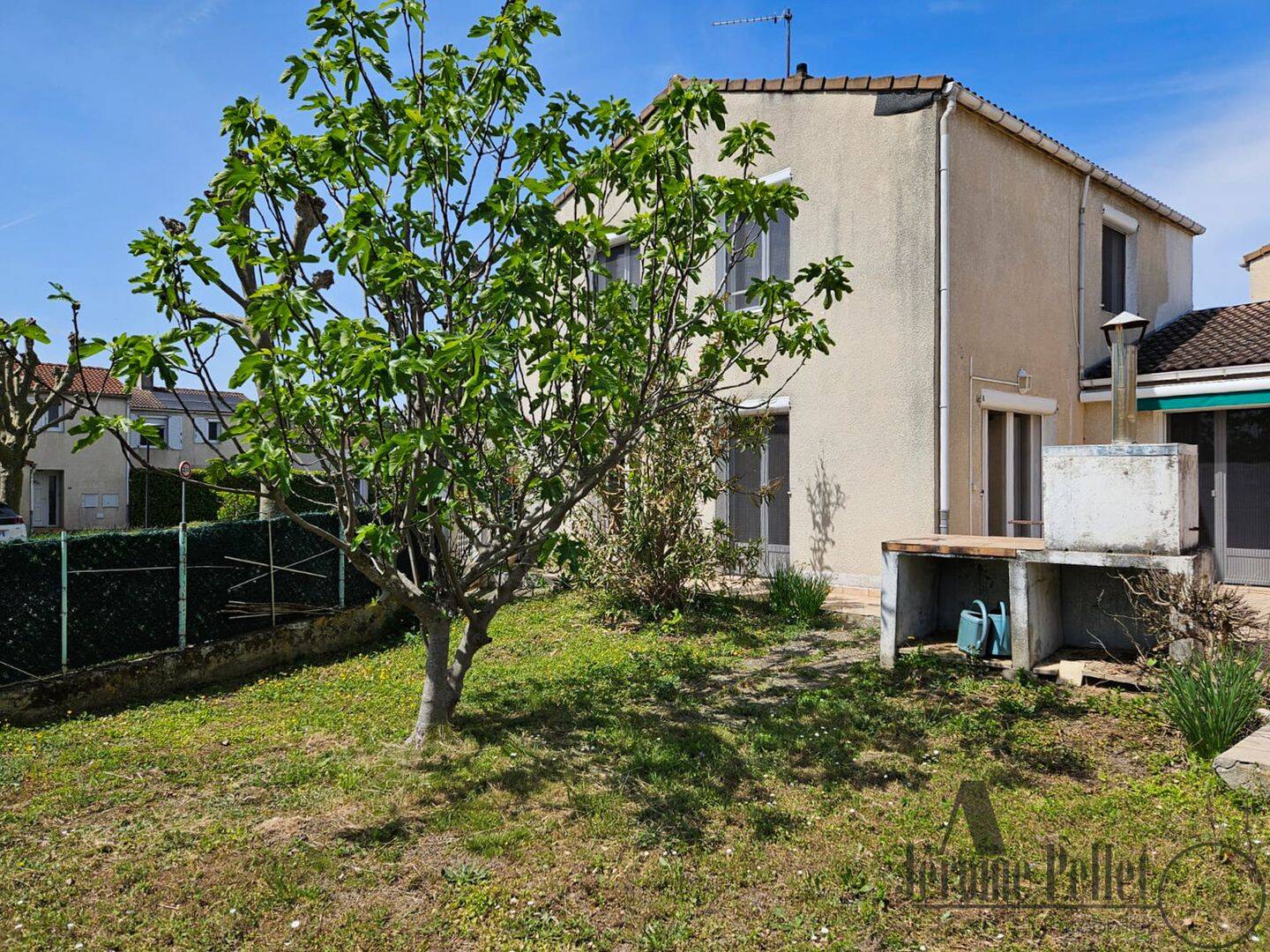 Maison 5 pièces 98 m² · à Communay · 98 m² · 315 000 €