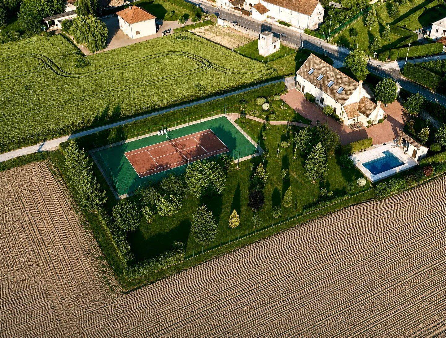 Maison 9 pièces 250 m² · à Beaune · 250 m² · 790 000 €