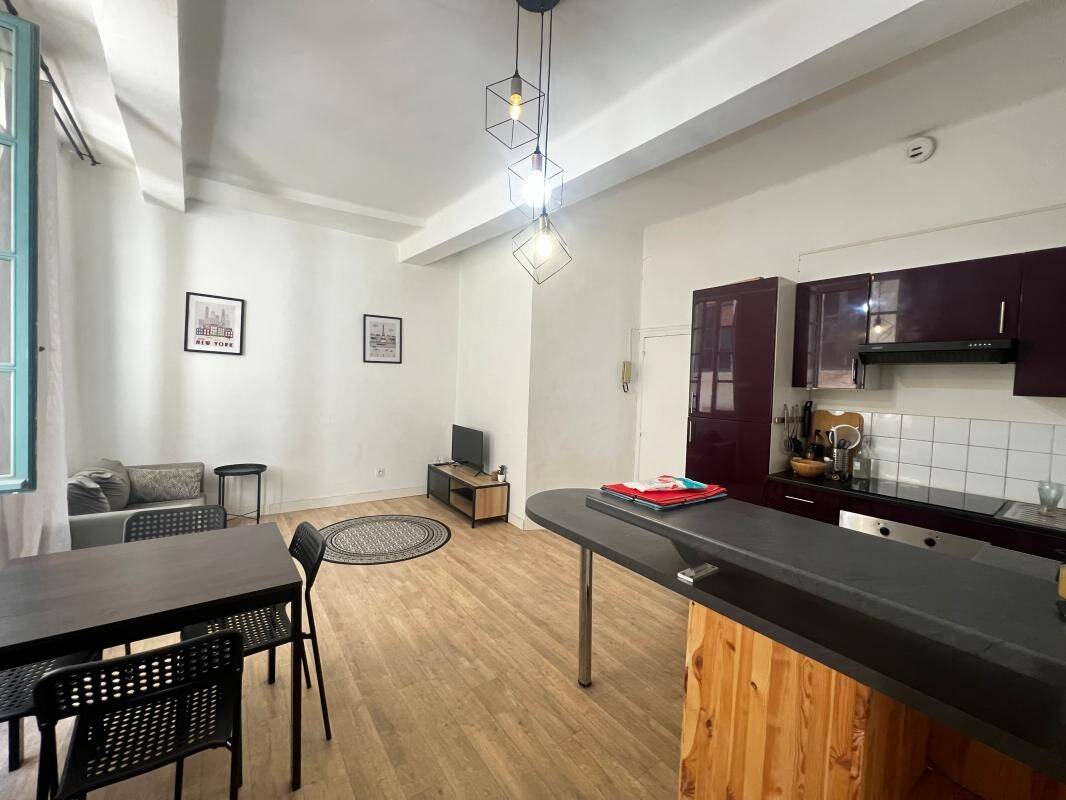 Appartement 2 pièces 32 m² · à Nîmes · 32,1 m² · 495 €