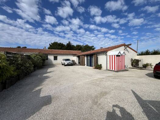 Maison à vendre 418 000 € 5 pièces 3 chambres 169 m² 878 m² de terrain Bretignolles-sur-Mer 85470