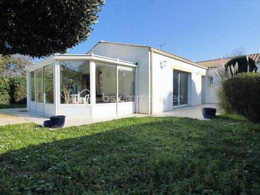 Maison de plain-pied à vendre 362 000 € 5 pièces 3 chambres 134 m² 600 m² de terrain Ronce-Les-Bains La Tremblade 17390