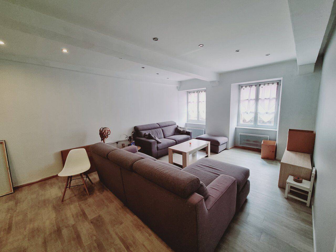 Appartement 3 pièces 76 m² · à Crémieu · 76 m² · 835 €/mois