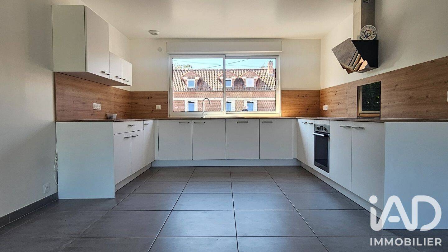 Maison 5 pièces 120 m² · à Sebourg · 120 m² · 348 900 €