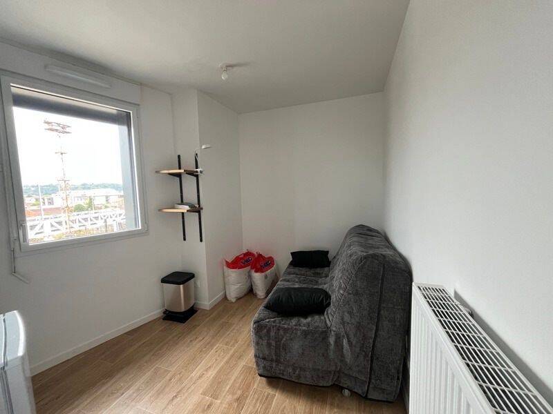 Appartement 1 pièce 20 m² · à Bordeaux · 19,5 m² · 537 €