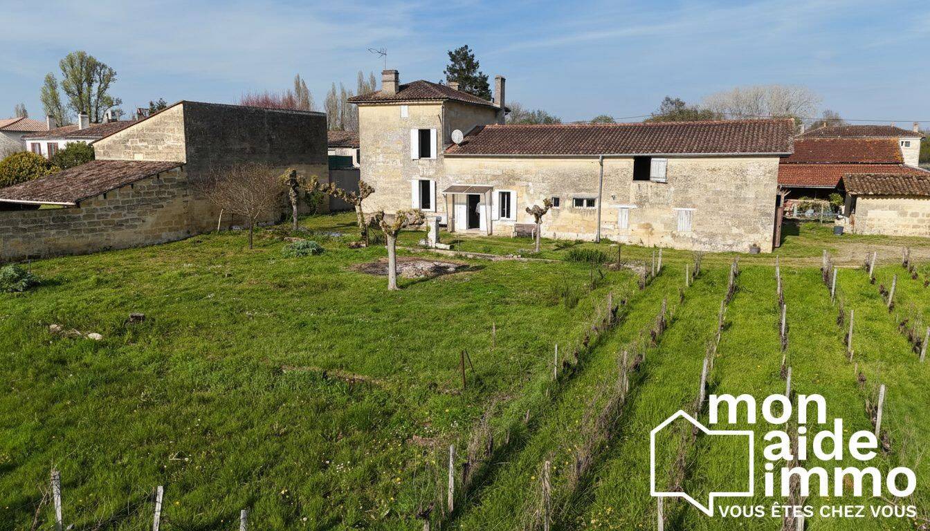 Maison 6 pièces 200 m² · à Sainte-Terre · 200 m² · 174 000 €