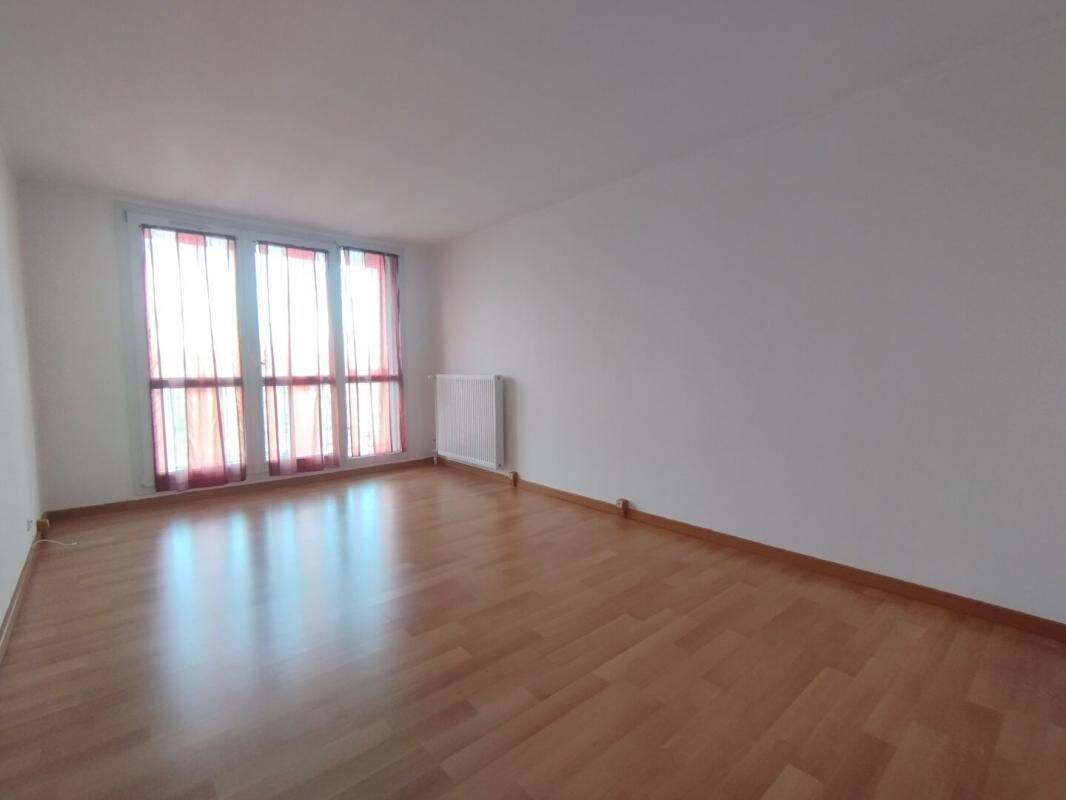 Appartement 2 pièces 67 m² · à Compiègne · 67,1 m² · 750 €/mois