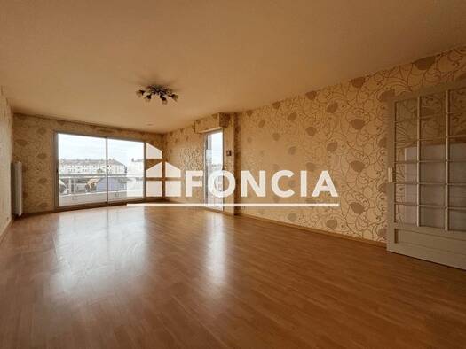 Appartement à louer 1 170 € 4 pièces 3 chambres 101,8 m² Étage 2/6 Parc Paysager Saint-Nazaire 44600