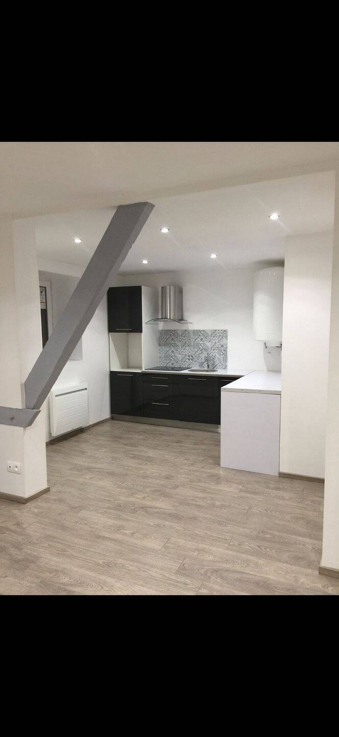 Appartement 10 pièces 368 m² · à Moyeuvre-Grande · 368 m² · 370 000 €