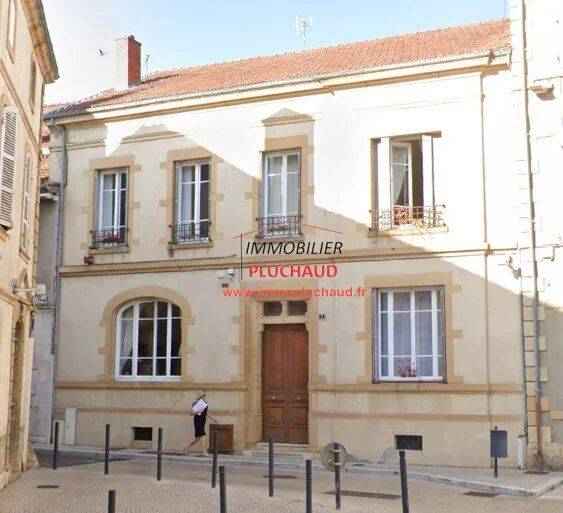 Maison 10 pièces 280 m² · à Paray-le-Monial · 280 m² · 420 000 €