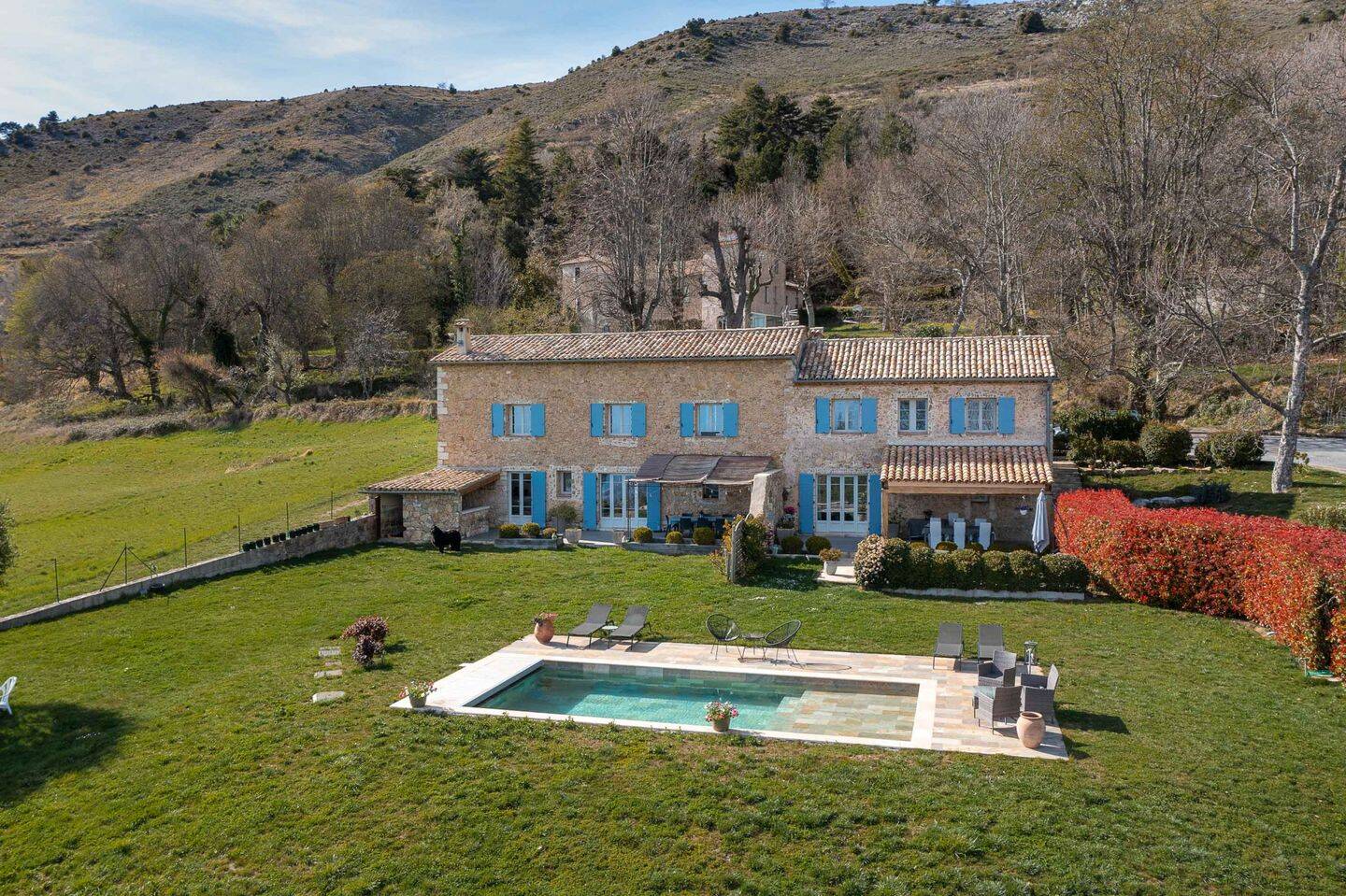 Maison 6 pièces 200 m² · à Tourrettes-sur-Loup · 200 m² · 1 950 000 €