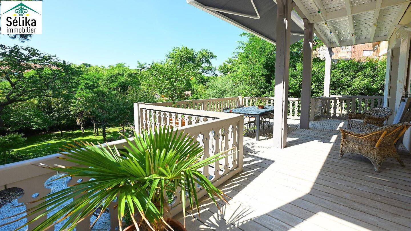 Maison 10 pièces 302 m² · à Arcachon · 302 m² · 2 789 000 €
