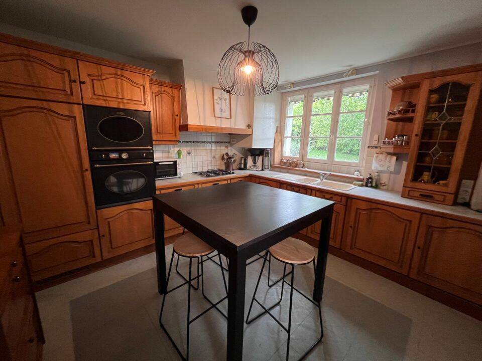 Maison 5 pièces 140 m² · à Bannay · 140 m² · 790 €/mois