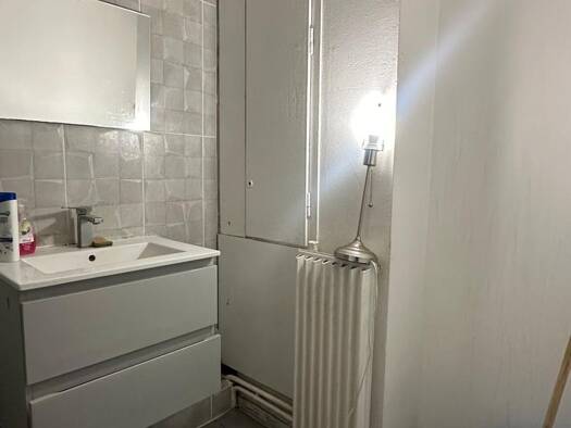 Appartement à vendre 240 000 € 3 pièces 2 chambres 74 m² Étage 5/6 La Noue  Bagnolet 93170