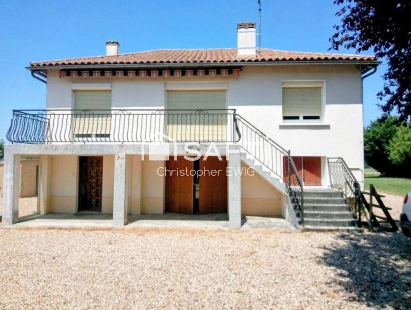 Maison 5 pièces 154 m² · à Saint-Laurent-des-Vignes · 154 m² · 220 000 €