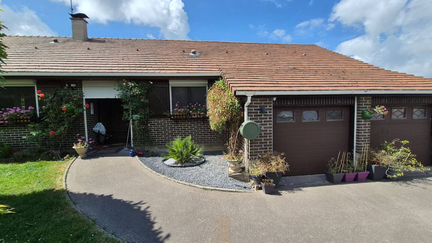 Maison 4 pièces 108 m² · à Gondecourt · 108 m² · 340 000 €
