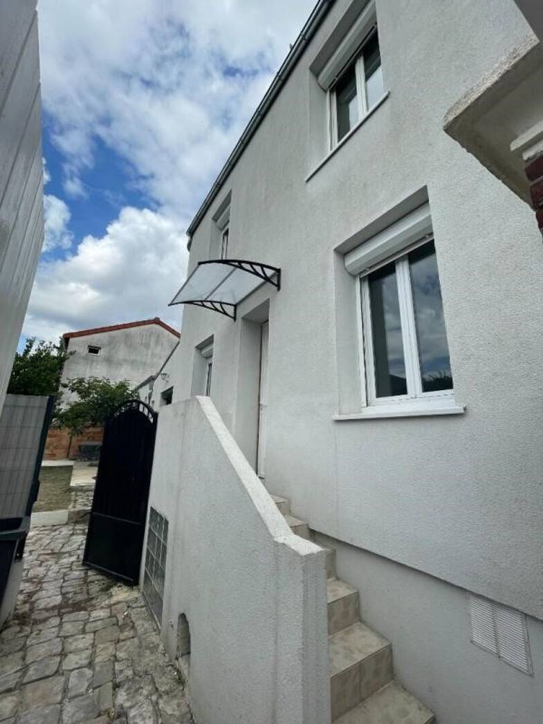 Maison de ville à louer 918 € 3 pièces 2 chambres 37,9 m² Centre L'Haÿ-les-Roses 94240