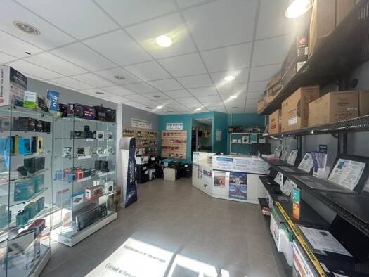 Boutique à vendre Fonds de commerce 64 000 € 3 pièces 55 m² de surface de vente Les Coteaux Divatte-sur-Loire 44450