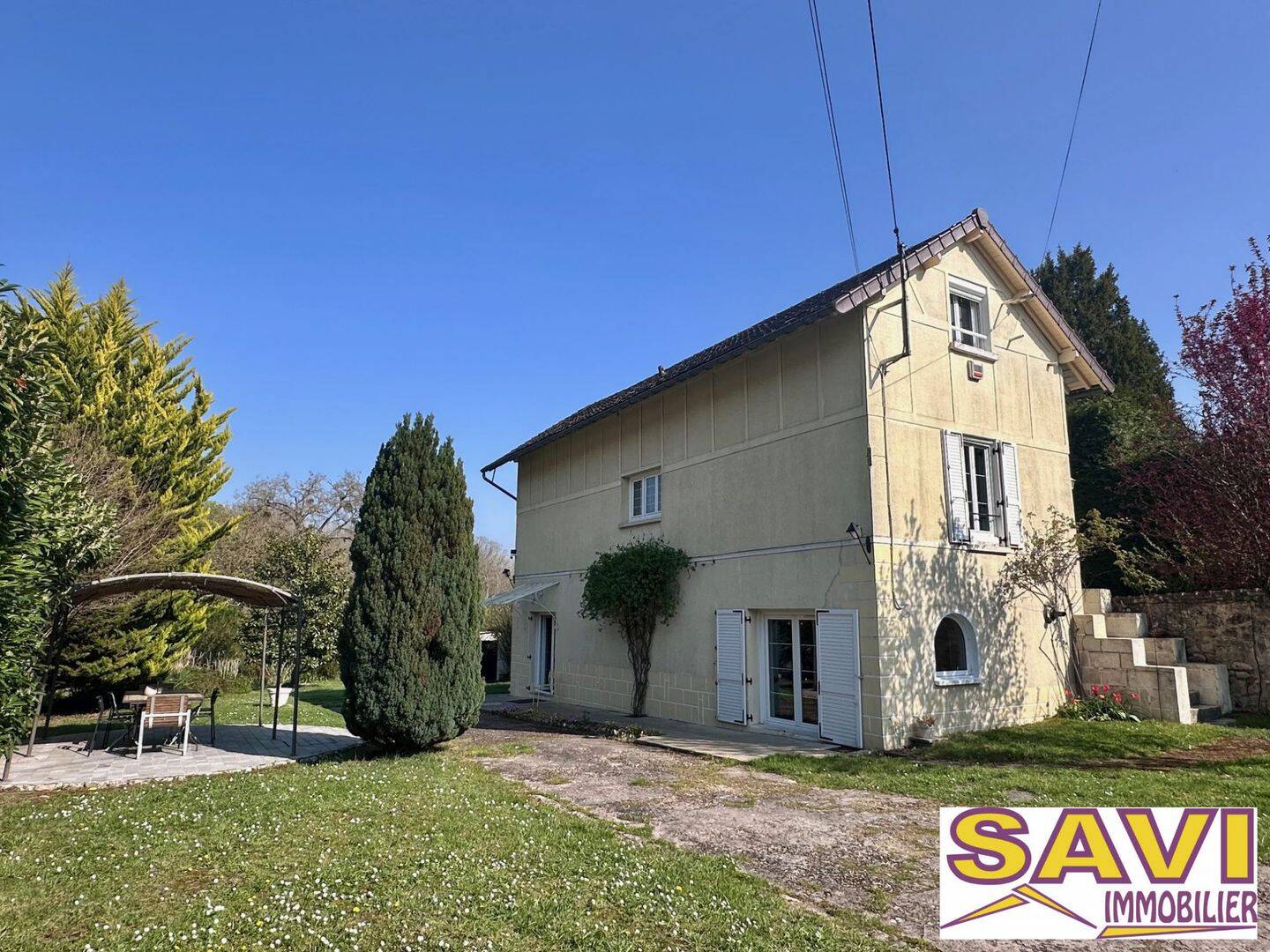 Maison 6 pièces 125 m² · à Nargis · 124,7 m² · 239 000 €