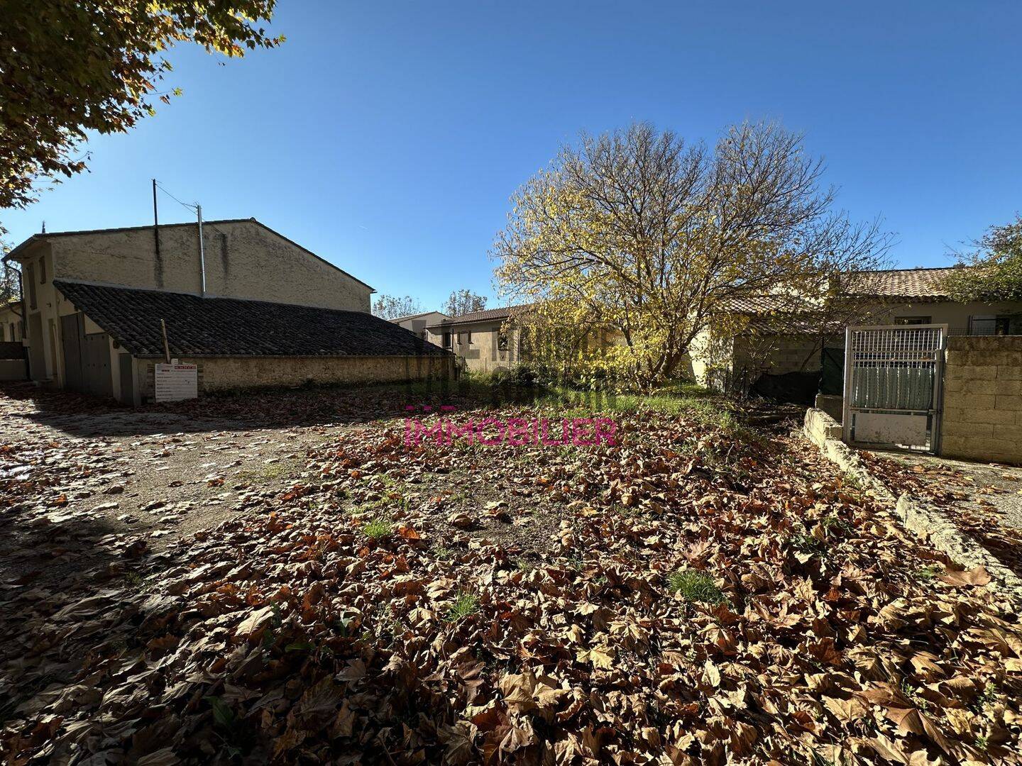 Terrain de 194 m² à Malemort-du-Comtat - photo 2