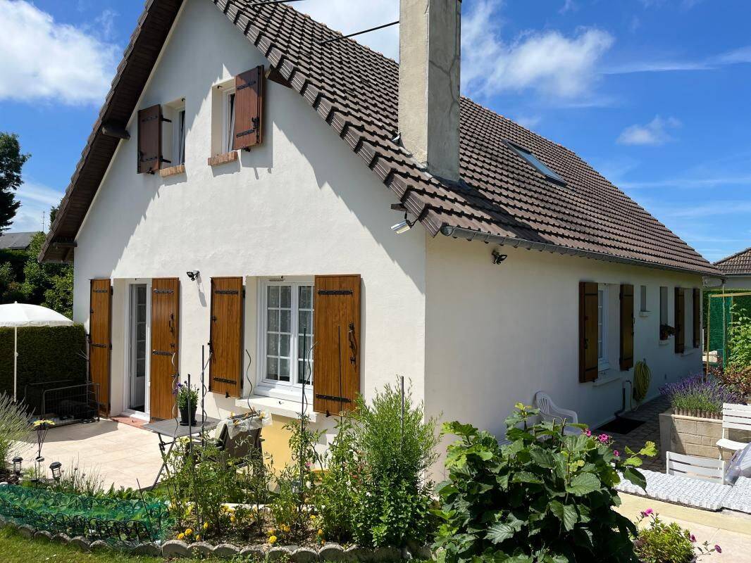 Maison 7 pièces 124 m² · à Pont-l'Évêque · 124 m² · 428 000 €