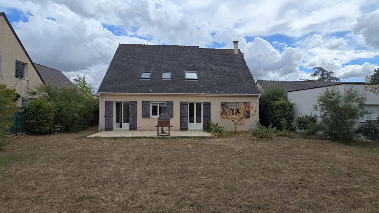 Maison 6 pièces 164 m² · à Thouaré-sur-Loire · 164,4 m² · 499 000 €