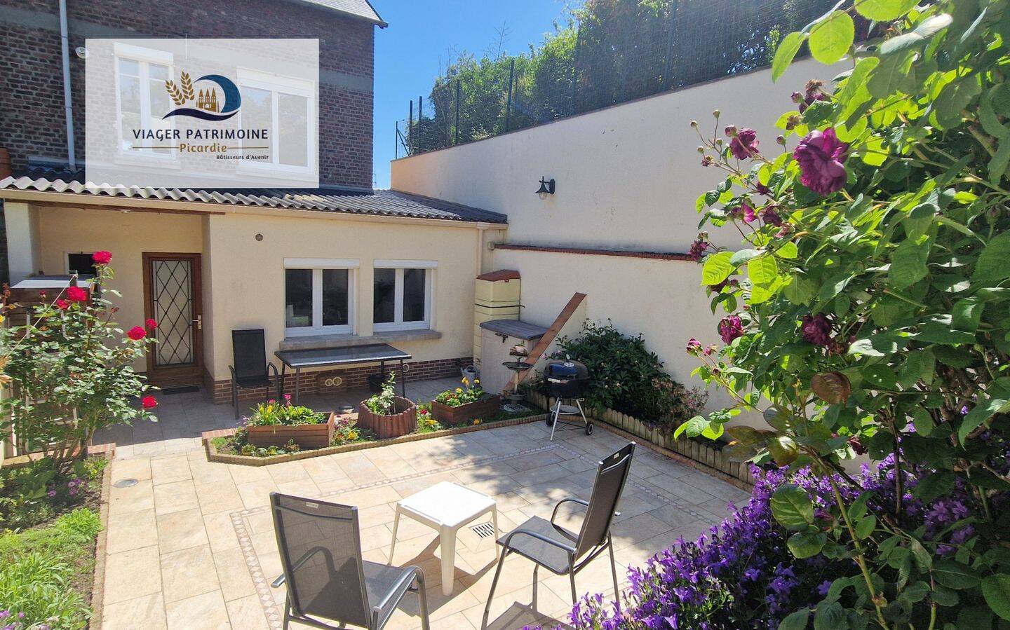 Maison 6 pièces 107 m² · à Pont-de-Metz · 107 m² · 124 000 €