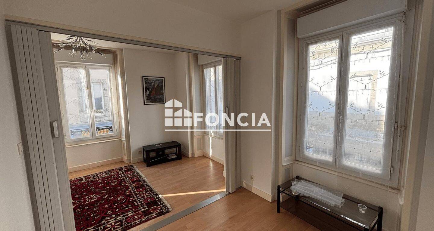 Appartement 5 pièces 143 m² · à Concarneau · 142,5 m² · 248 500 €