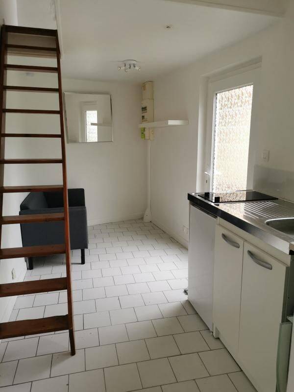 Appartement 2 pièces 13 m² · à Pont-l'Évêque · 13 m² · 423 €/mois