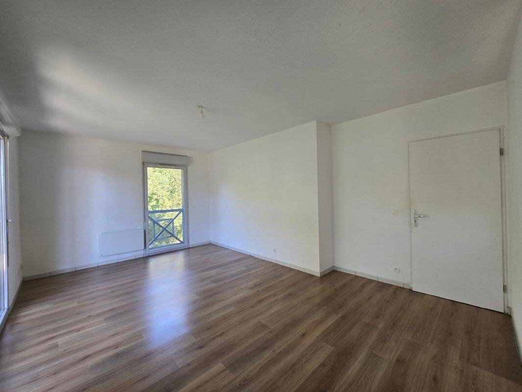 Appartement 3 pièces · à Lesparre-Médoc · 695 €/mois