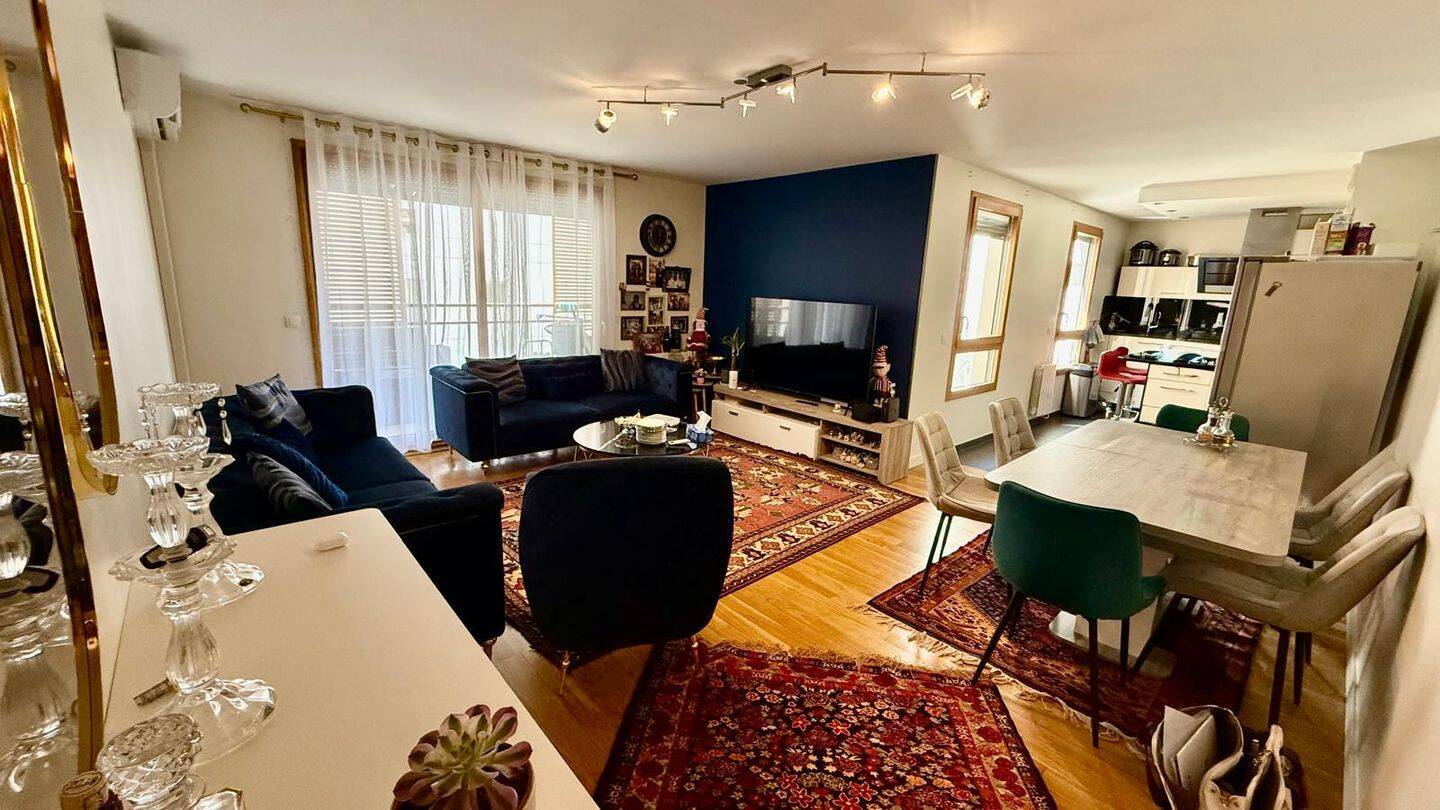 Appartement 4 pièces 98 m² · à Tassin-la-Demi-Lune · 97,7 m² · 470 000 €